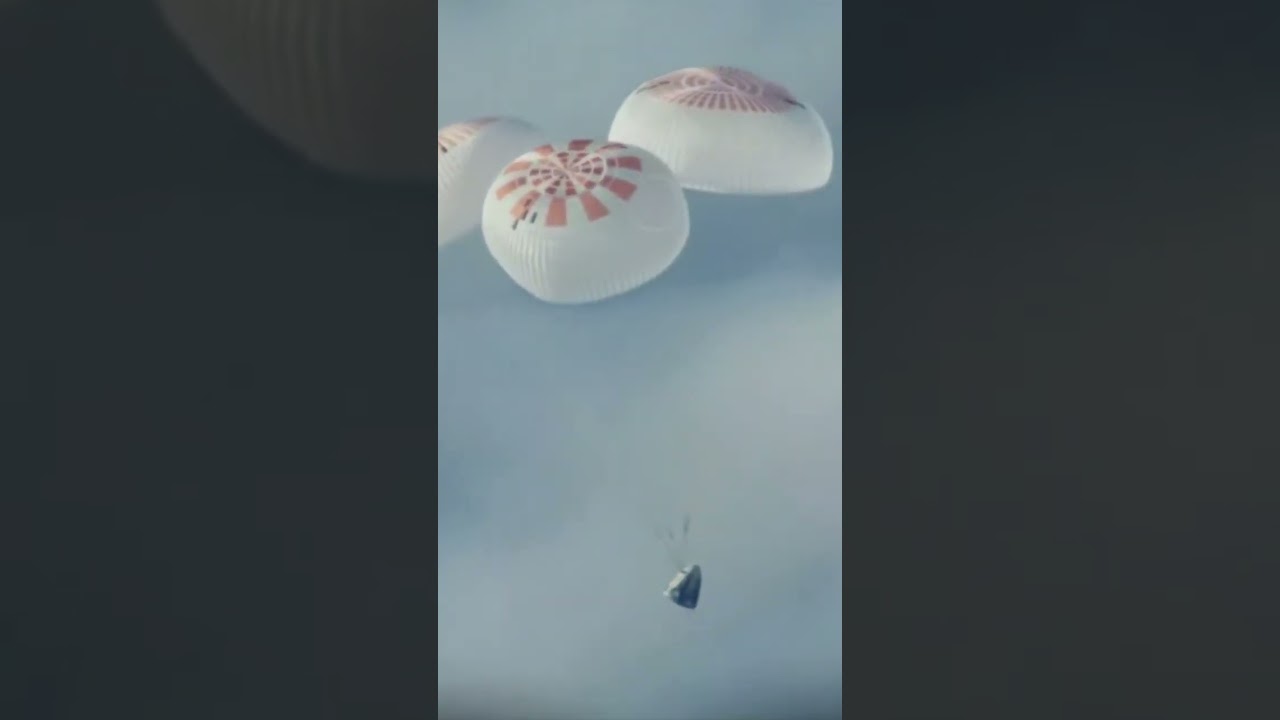 SpaceX Crew Capsule Splashes Down in Pacific After ISS Stay