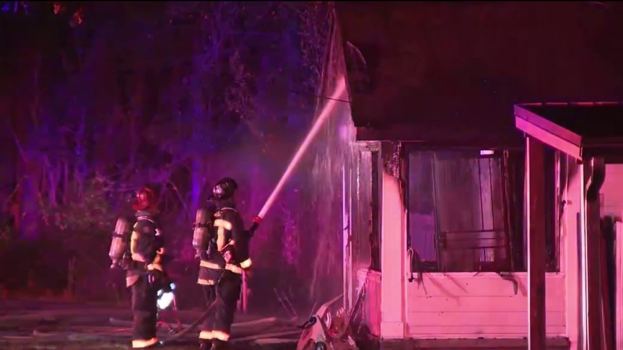 Two dead in Atlanta fire after sofa ignites